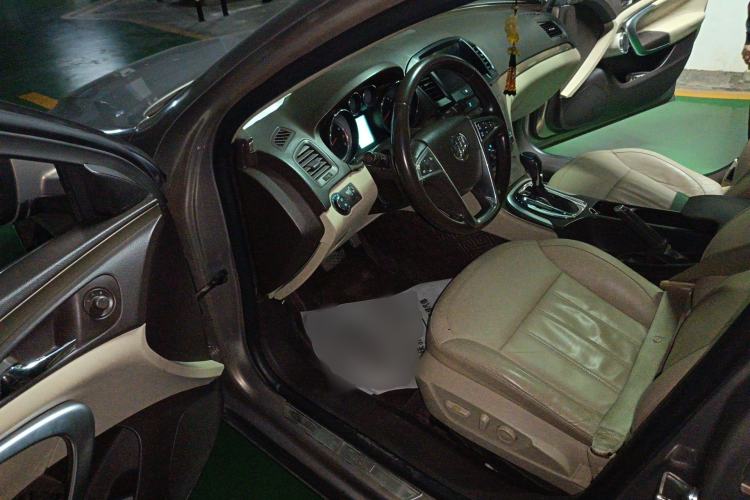 Used Buick Regal 2010 2.0L Expo Edition Driver Seat