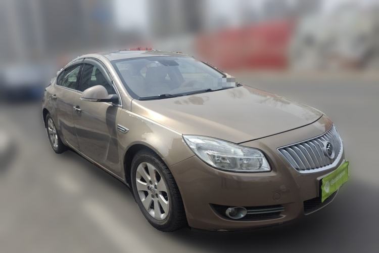 Used Buick Regal 2010 2.0L Expo Edition Front Right 45 Deg