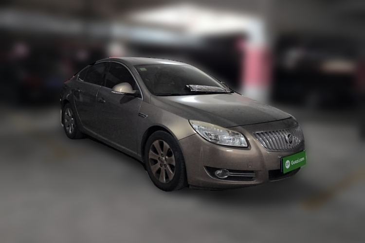 Used Buick Regal 2010 2.0L Expo Edition Front Right 45 Deg