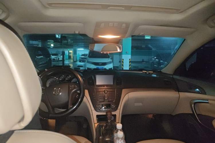 Used Buick Regal 2010 2.0L Expo Edition Headliner