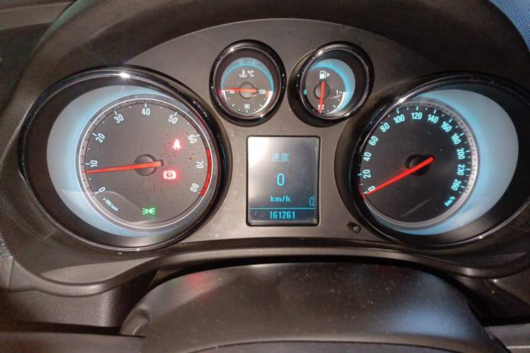 Used Buick Regal 2010 1.6T Elite Sport Edition Instrument Cluster