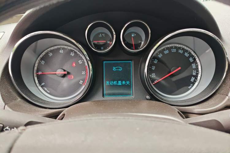 Used Buick Regal 2010 2.0L Expo Edition Instrument Cluster