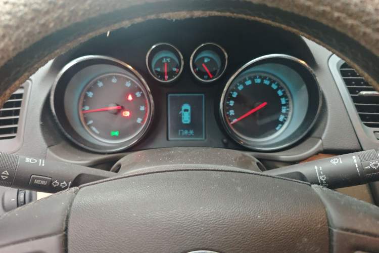 Used Buick Regal 2010 2.0L Expo Edition Instrument Cluster