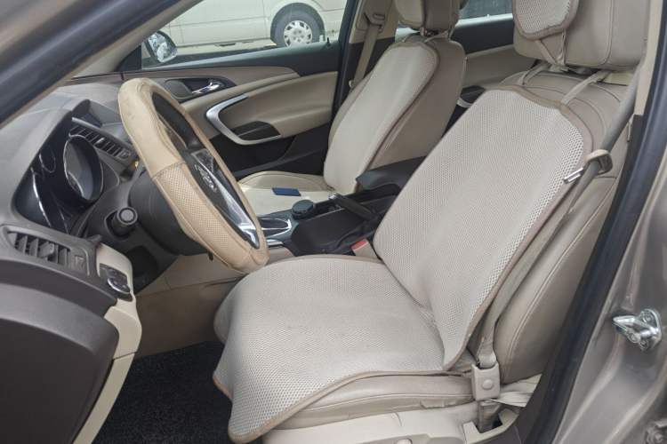Used Buick Regal 2010 2.0L Expo Edition Left Front Seat
