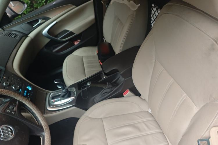Used Buick Regal 2010 2.0L Expo Edition Left Front Seat