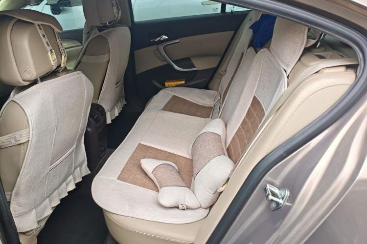 Used Buick Regal 2010 2.0L Expo Edition Left Rear Seat