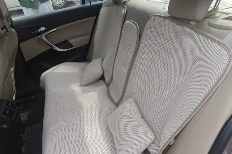 Used Buick Regal 2010 2.0L Expo Edition Left Rear Seat