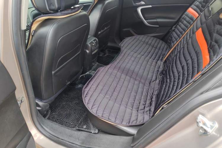 Used Buick Regal 2010 2.4L Flagship Edition Left Rear Seat