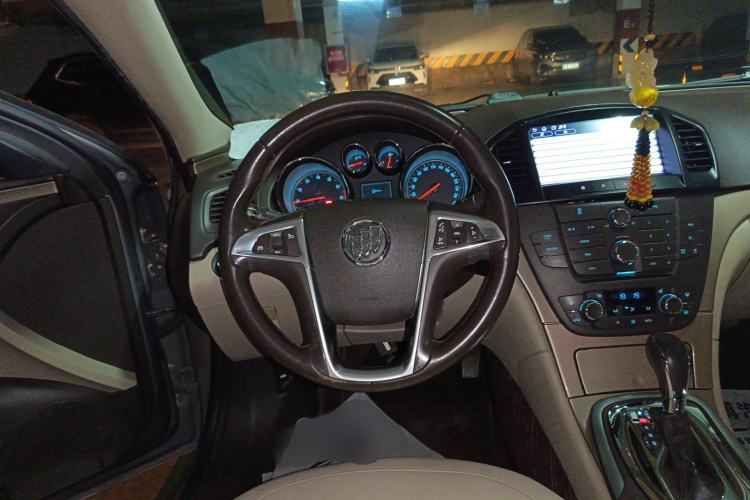 Used Buick Regal 2010 2.0L Expo Edition Steering Wheel