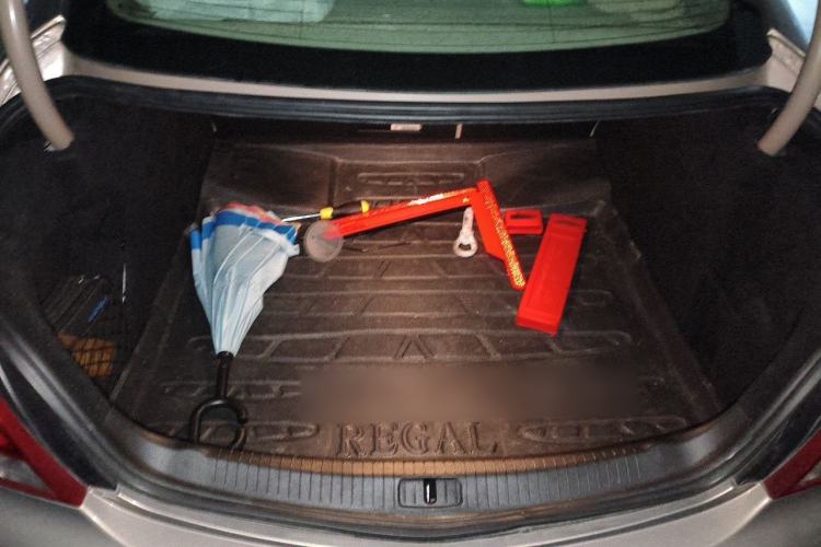 Used Buick Regal 2010 2.0L Expo Edition Trunk