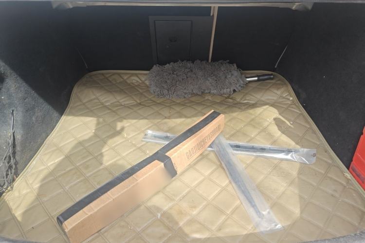 Used Buick Regal 2010 2.0L Expo Edition Trunk