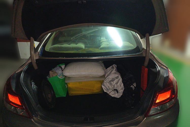 Used Buick Regal 2010 2.0L Expo Edition Trunk