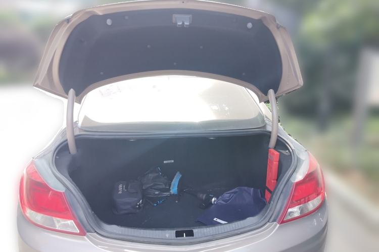 Used Buick Regal 2010 2.4L Flagship Edition Trunk