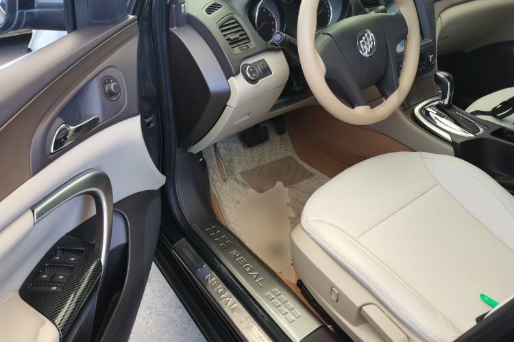Used Buick Regal 2011 2.0L Comfort Edition Driver Seat
