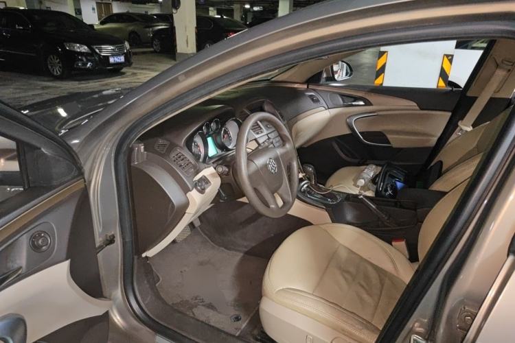 Used Buick Regal 2011 2.0L Comfort Edition Driver Seat