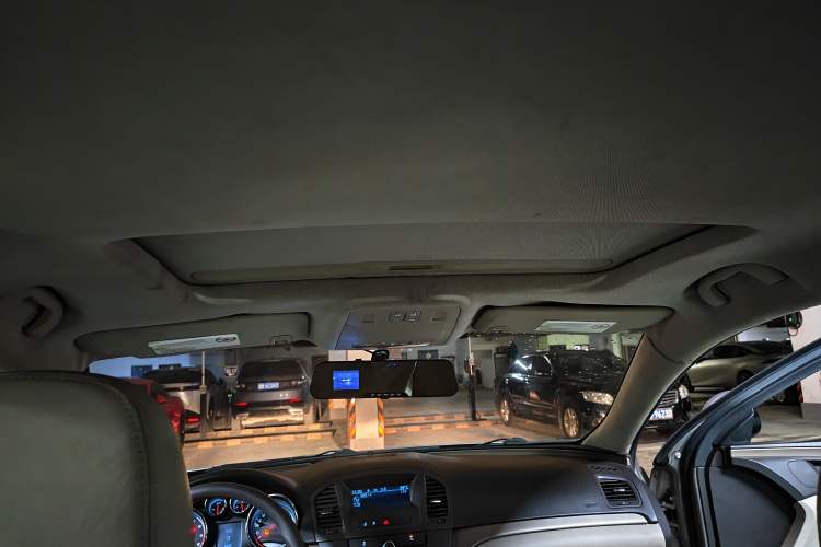 Used Buick Regal 2011 2.0L Comfort Edition Headliner