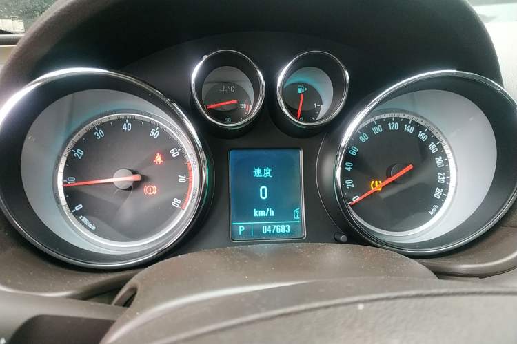 Used Buick Regal 2011 2.4L SIDI Elite Edition Instrument Cluster