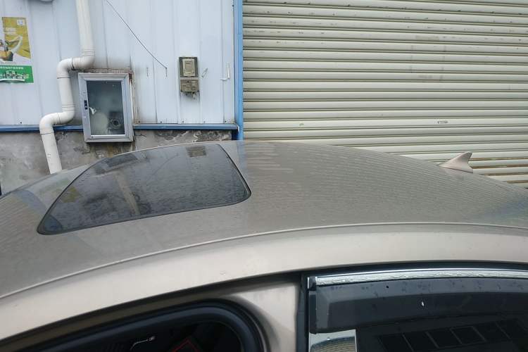 Used Buick Regal 2011 2.4L SIDI Elite Edition Roof