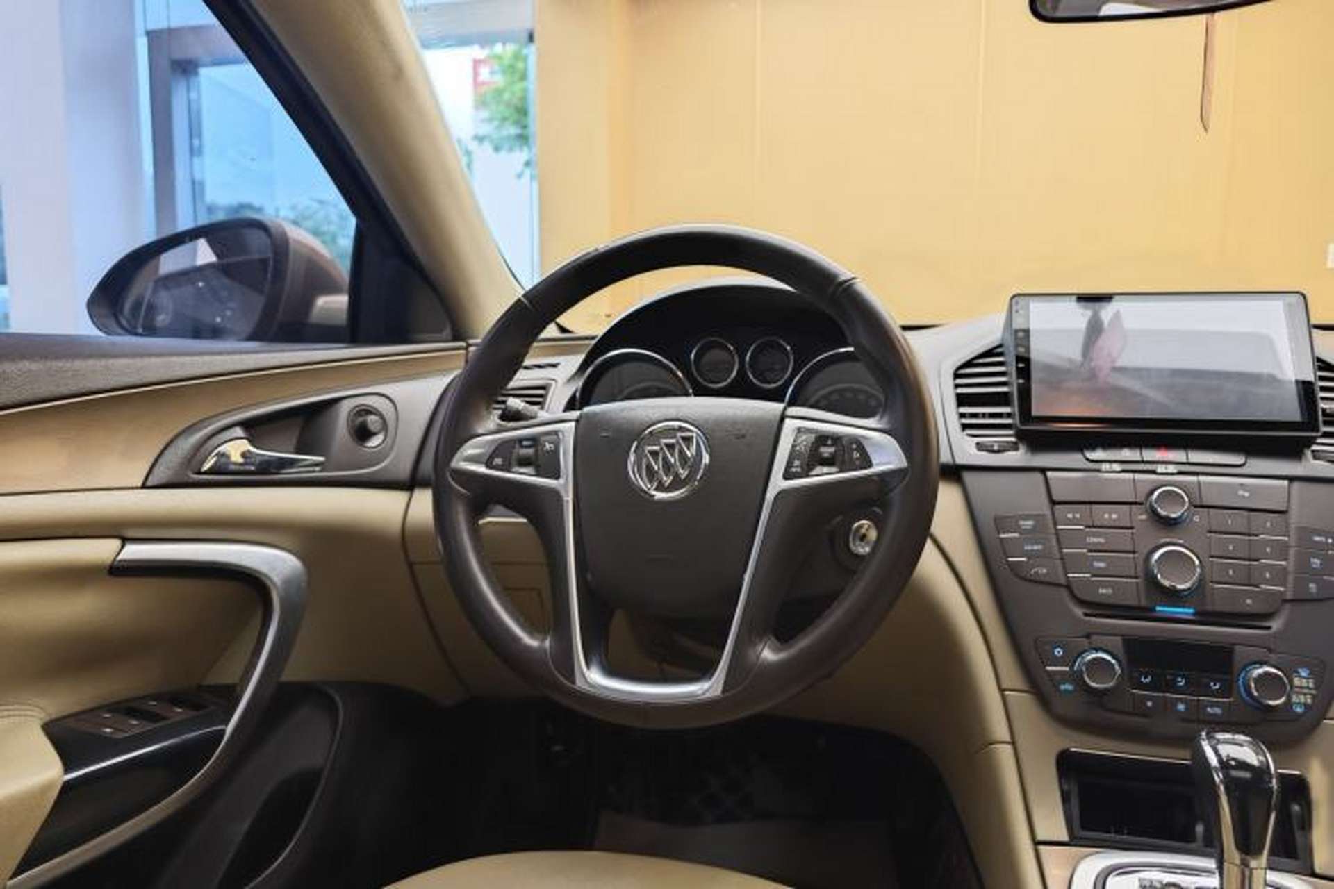 Used Buick Regal 2011 2.0L Comfort Edition Steering Wheel