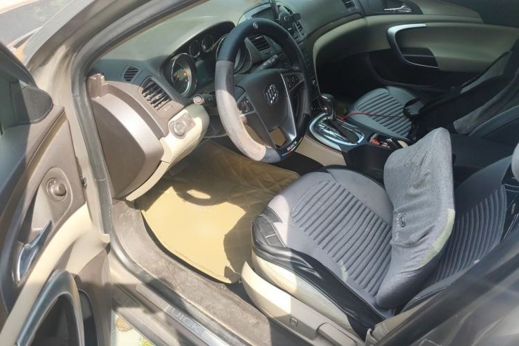 Used Buick Regal 2011 2.4L SIDI Comfort Edition Driver Seat