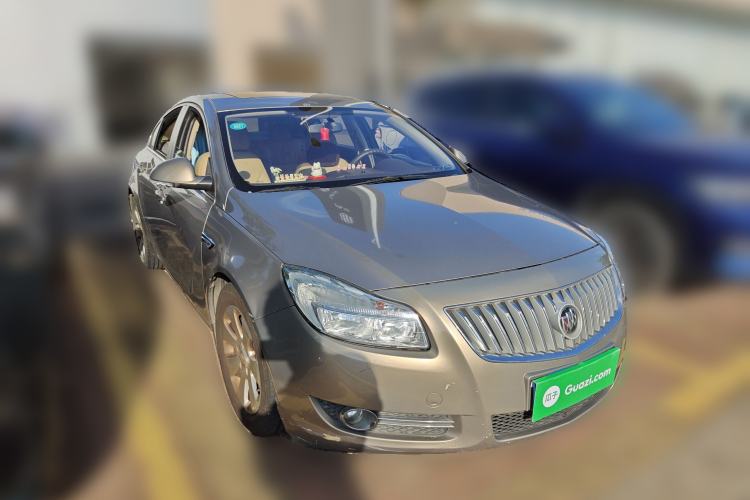 Used Buick Regal 2011 2.0L Comfort Edition Front Right 45 Deg