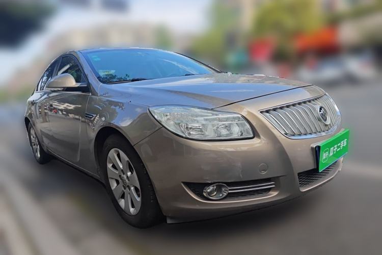 Used Buick Regal 2011 2.0L Comfort Edition Front Right 45 Deg
