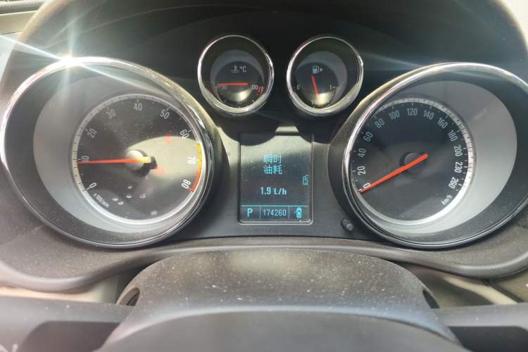 Used Buick Regal 2011 2.4L SIDI Comfort Edition Instrument Cluster