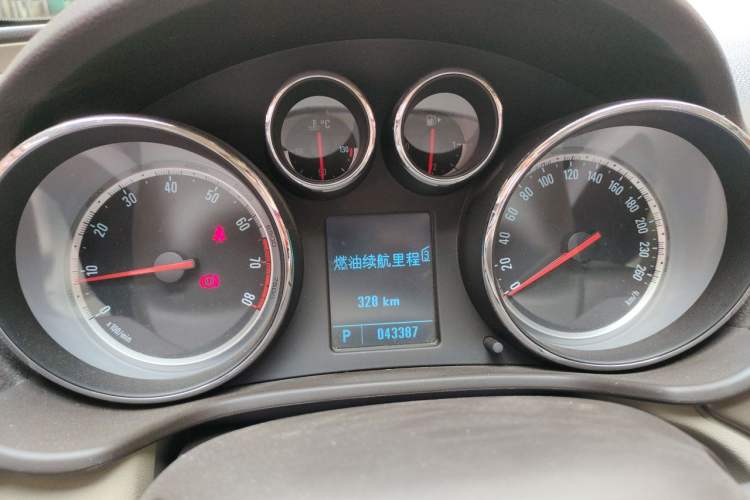 Used Buick Regal 2011 2.4L SIDI Elite Edition Instrument Cluster
