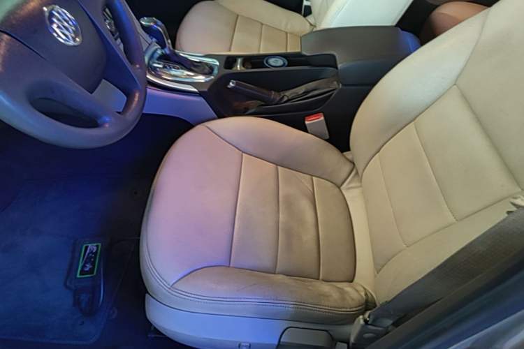 Used Buick Regal 2011 2.0L Comfort Edition Left Front Seat