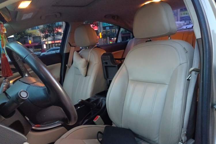 Used Buick Regal 2011 2.0L Comfort Edition Left Front Seat