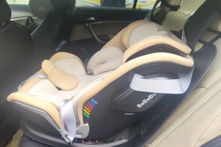 Used Buick Regal 2011 2.4L SIDI Comfort Edition Left Rear Seat