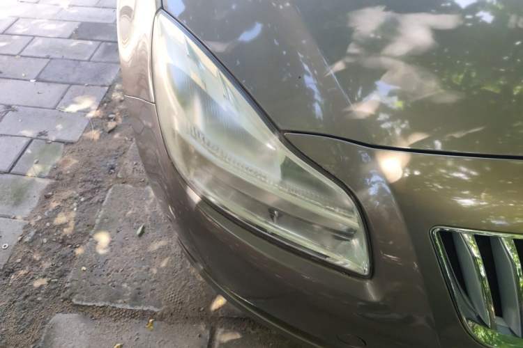 Used Buick Regal 2011 2.0L Comfort Edition Right Front Headlight