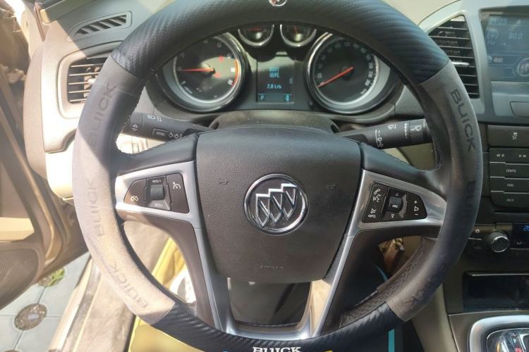 Used Buick Regal 2011 2.4L SIDI Comfort Edition Steering Wheel
