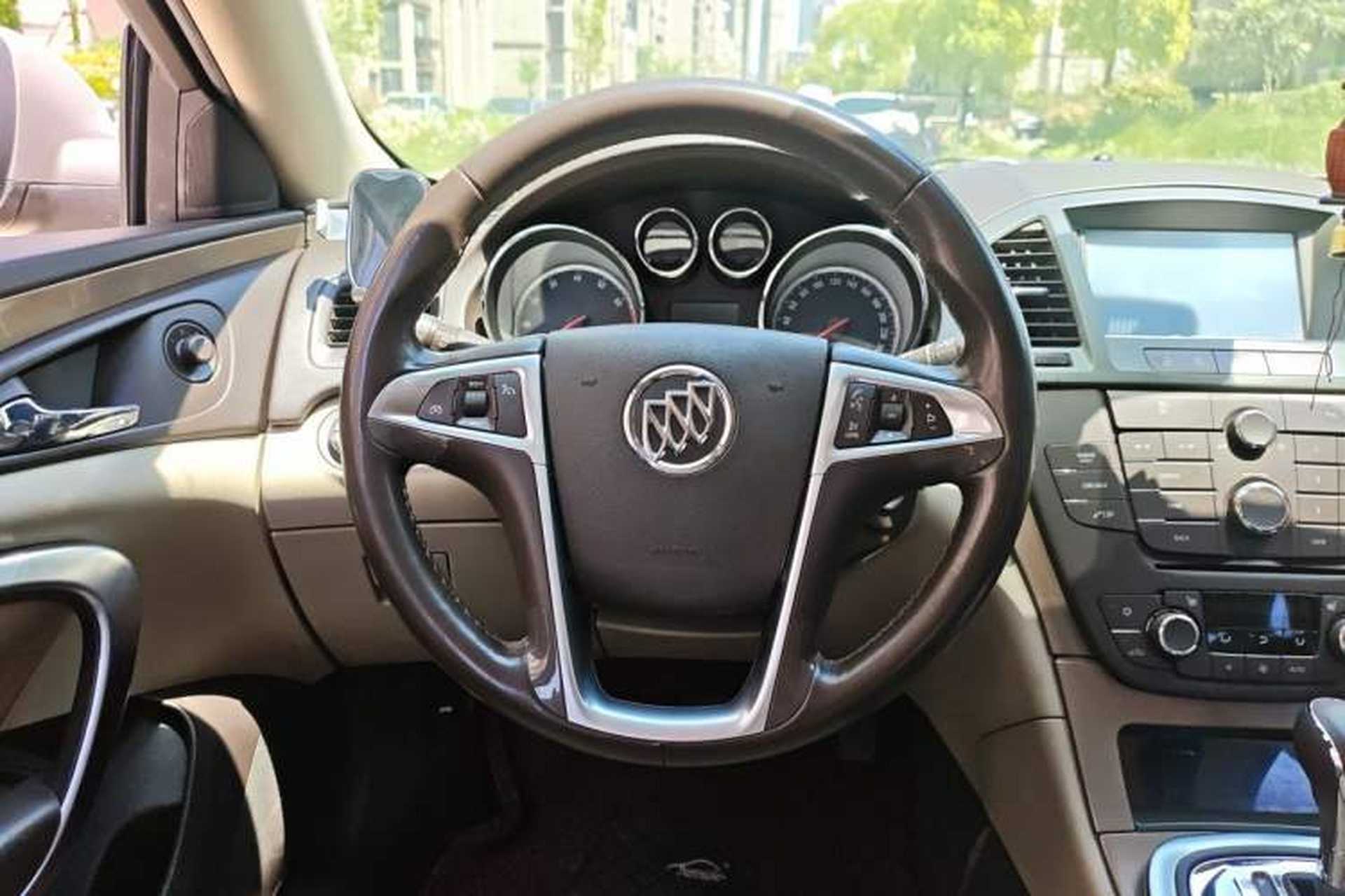 Used Buick Regal 2011 2.0L Comfort Edition Steering Wheel