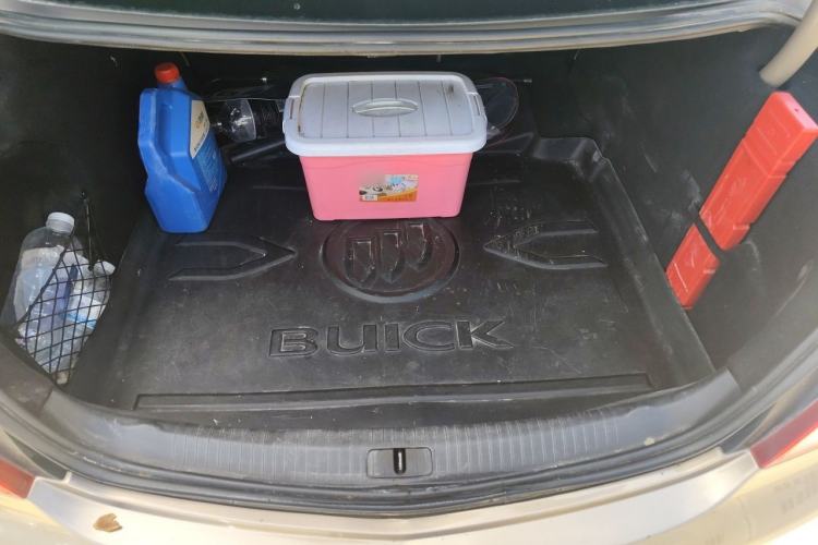 Used Buick Regal 2011 2.0L Comfort Edition Trunk
