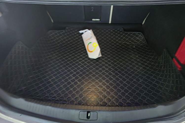 Used Buick Regal 2011 2.0L Comfort Edition Trunk