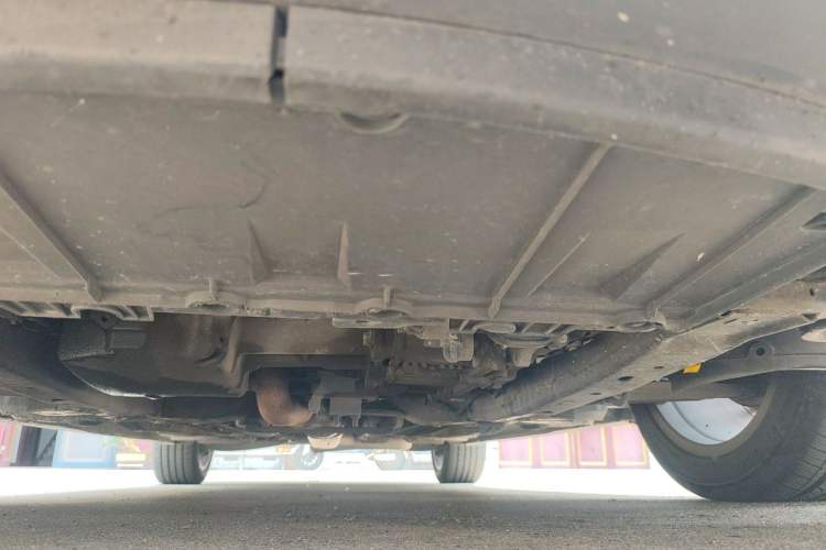 Used Buick Regal 2011 2.4L SIDI Elite Edition Chassis Front