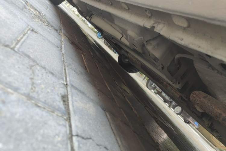 Used Buick Regal 2011 2.0L Comfort Edition Chassis Rear Left