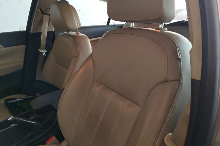 Used Buick Regal 2011 2.0L Comfort Edition Left Front Seat