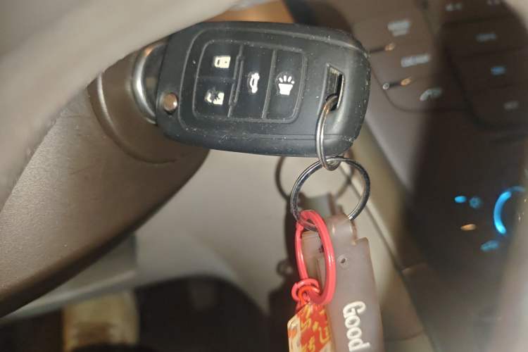 Used Buick Regal 2011 2.0L Comfort Edition Vehicle Key