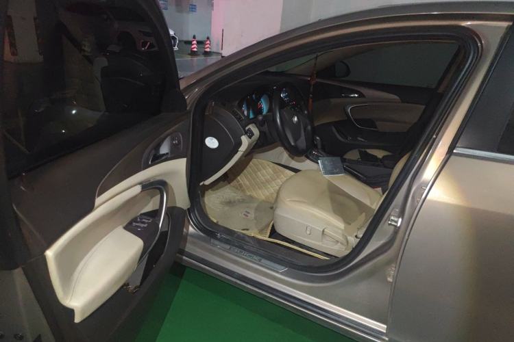 Used Buick Regal 2011 2.0L Comfort Edition Driver Seat