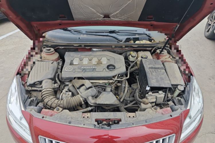 Used Buick Regal 2011 2.0L Comfort Edition Engine Bay