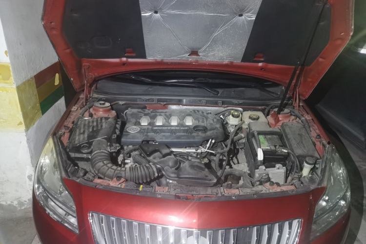 Used Buick Regal 2011 2.0L Comfort Edition Engine Bay