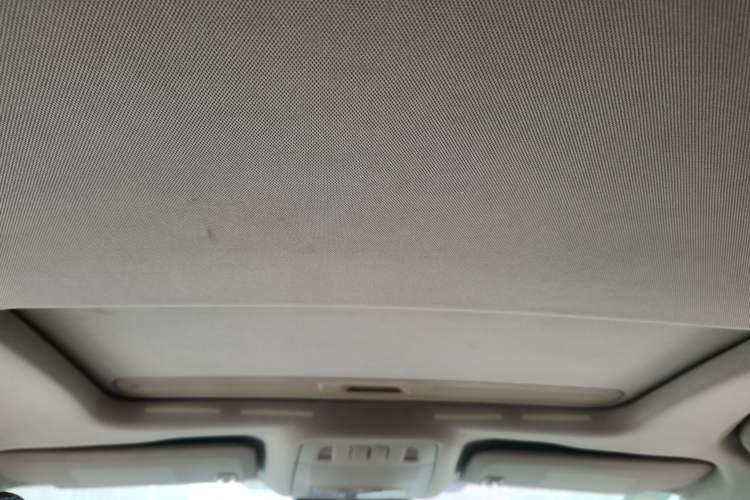 Used Buick Regal 2011 2.4L SIDI Elite Edition Headliner