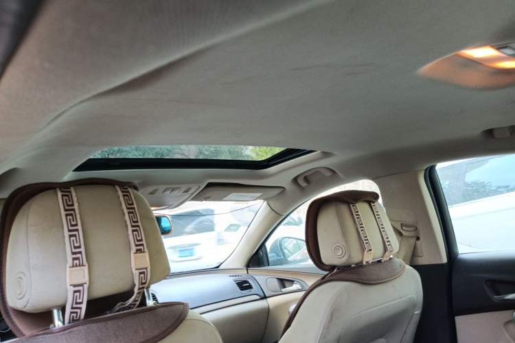 Used Buick Regal 2011 2.0L Comfort Edition Headliner