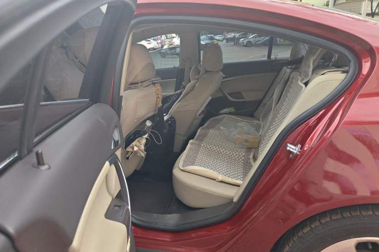 Used Buick Regal 2011 2.0L Comfort Edition Left Rear Seat