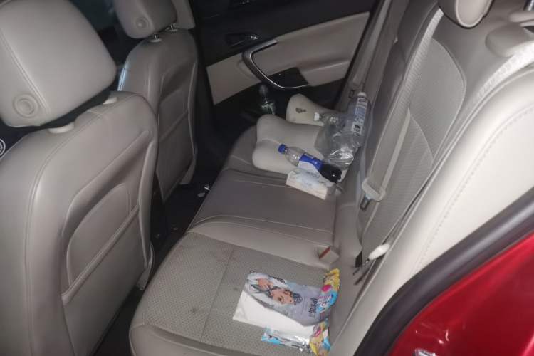 Used Buick Regal 2011 2.0L Comfort Edition Left Rear Seat