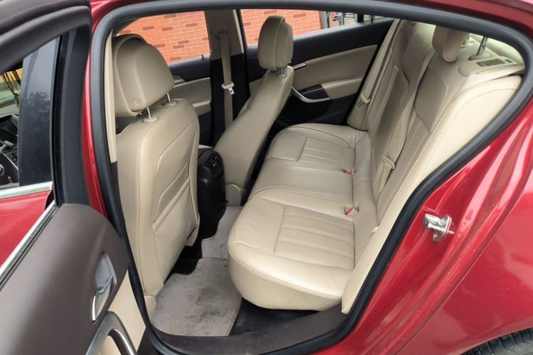 Used Buick Regal 2011 2.4L SIDI Flagship Edition Left Rear Seat