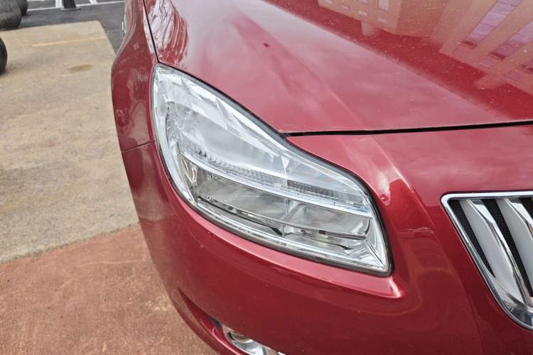 Used Buick Regal 2011 2.0L Comfort Edition Right Front Headlight