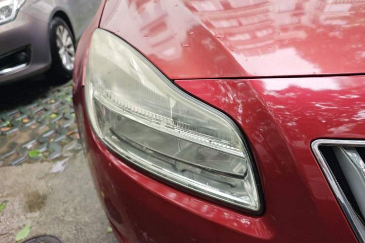 Used Buick Regal 2011 2.0L Comfort Edition Right Front Headlight